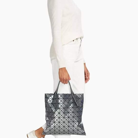 NWT Bao bao Issey Miyake Prism Tote silver - Picture 1 of 16